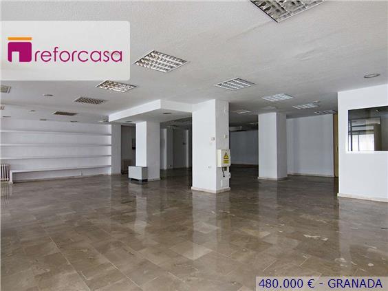Vendo oficina de 270 metros en  Granada Capital