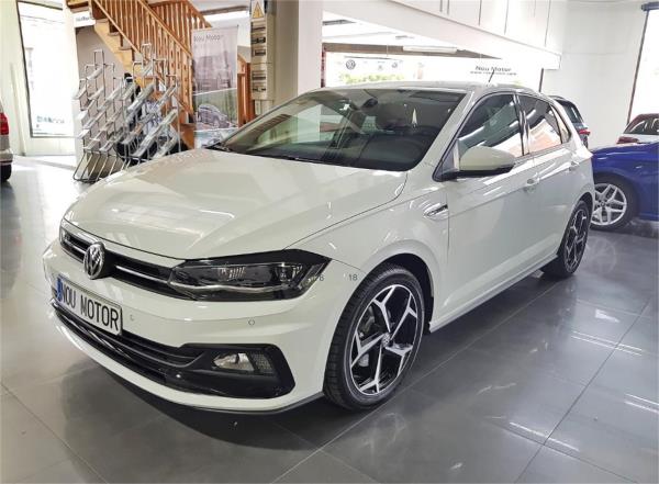 Volkswagen polo 5 puertas Gasolina del año 2018